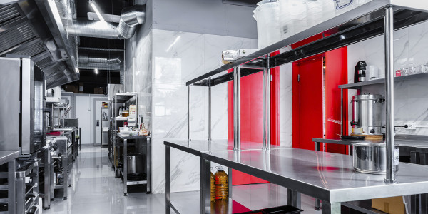 Limpiezas de Conductos de Extracción y Ventilación Alcorcón · Cocina de Obradores